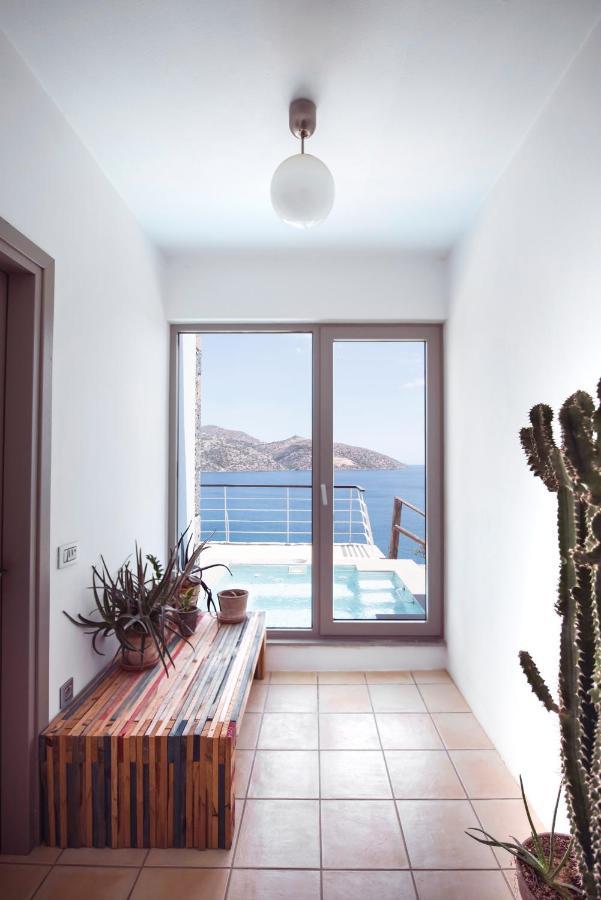 Villa Aiolos: Above The Sea, Within Agios Nikolaos Zewnętrze zdjęcie